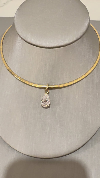 Noor Pendant Omega Necklace in motion — pear diamond pendant, yellow gold omega chain — ELUL by Elizabeth